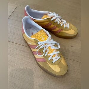 Like new worn once Adidas Gazelles sneakers